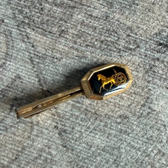 Vintage Celine Onyx Gold Carriage Horse Tie Clip Tie Bar Lux Designer Equestrian